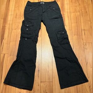 GARAGE ⭐️ Black Cargo Pants